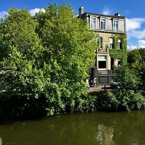 Les Toquees Maison D'Hotes